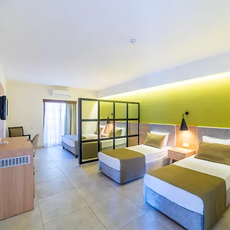 Queen's Park Goynuk Hotel 5*
