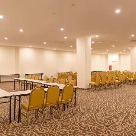 Queen's Park Goynuk Kemer